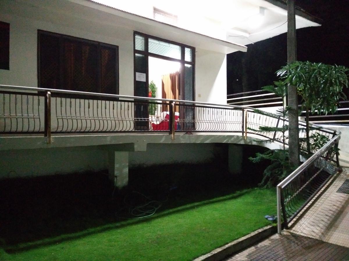 Bed and Breakfast The Residency Amarkantak Экстерьер фото