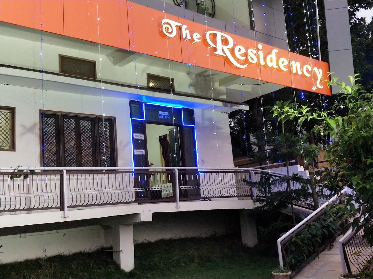 Bed and Breakfast The Residency Amarkantak Экстерьер фото